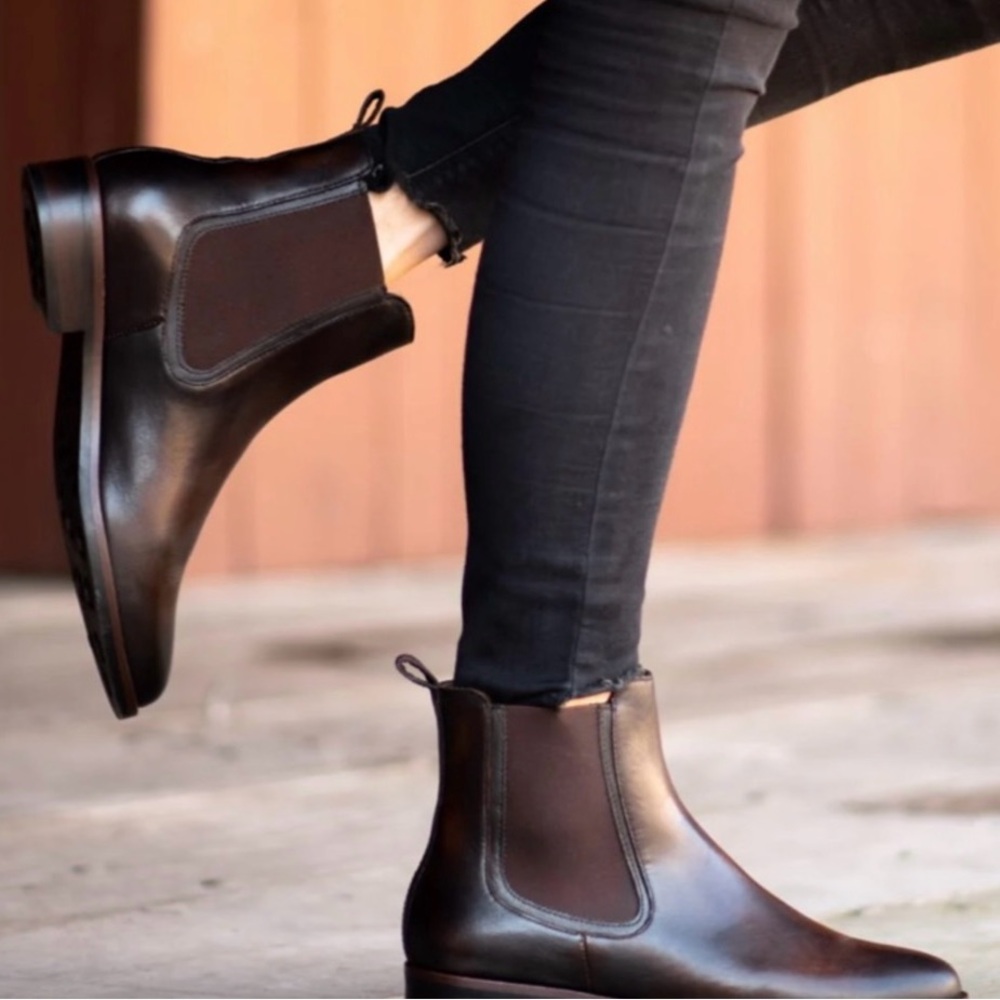 Classic Brown Chelsea Boots